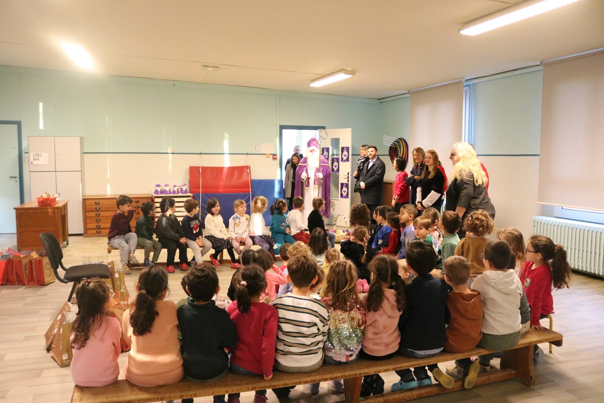 Saint-Nicolas dans les écoles