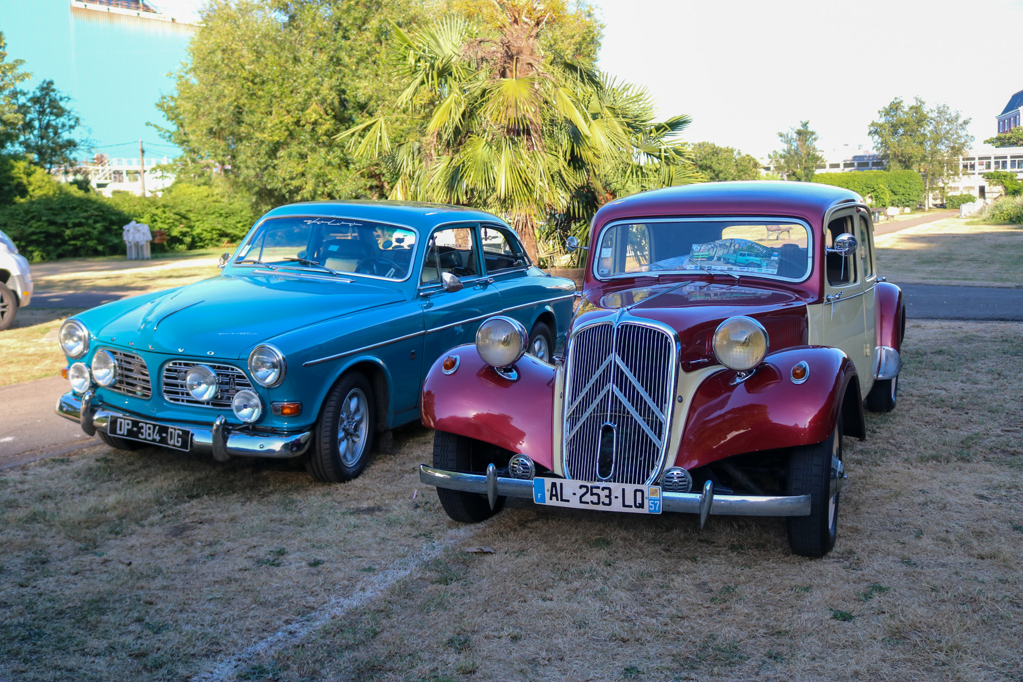 EXPOSITION DE VOITURES ANCIENNES DES DÉJANTÉS DE LA FENSCH